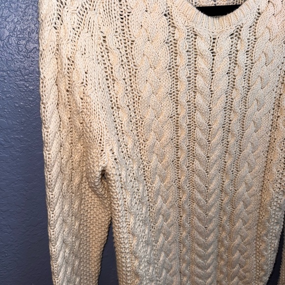 Ralph Lauren Men's Cream Cable Knit Crewneck Sweater - Picture 3 of 7